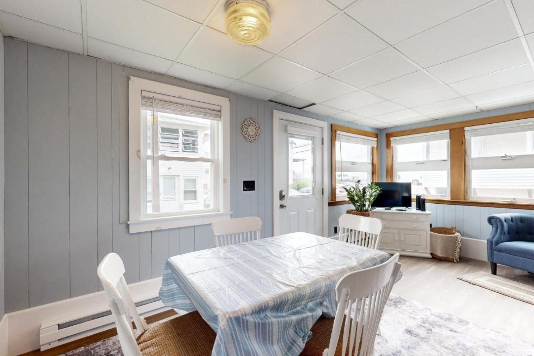 Photo of Livingroom in York Beach