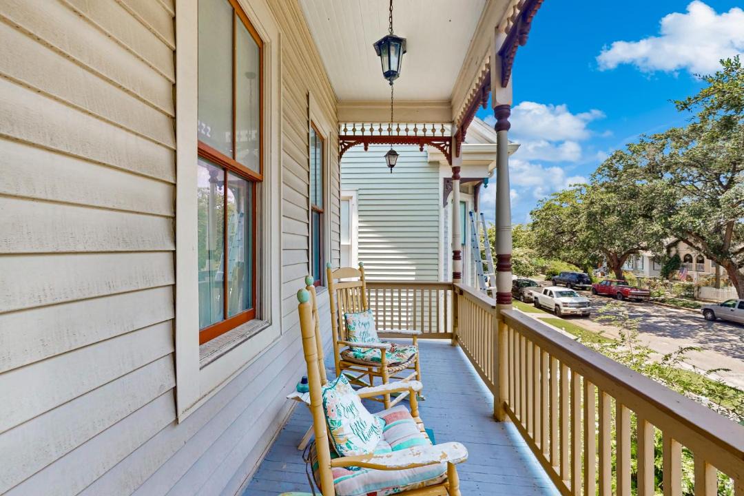 Photo of Patio Balcony in San Jacinto