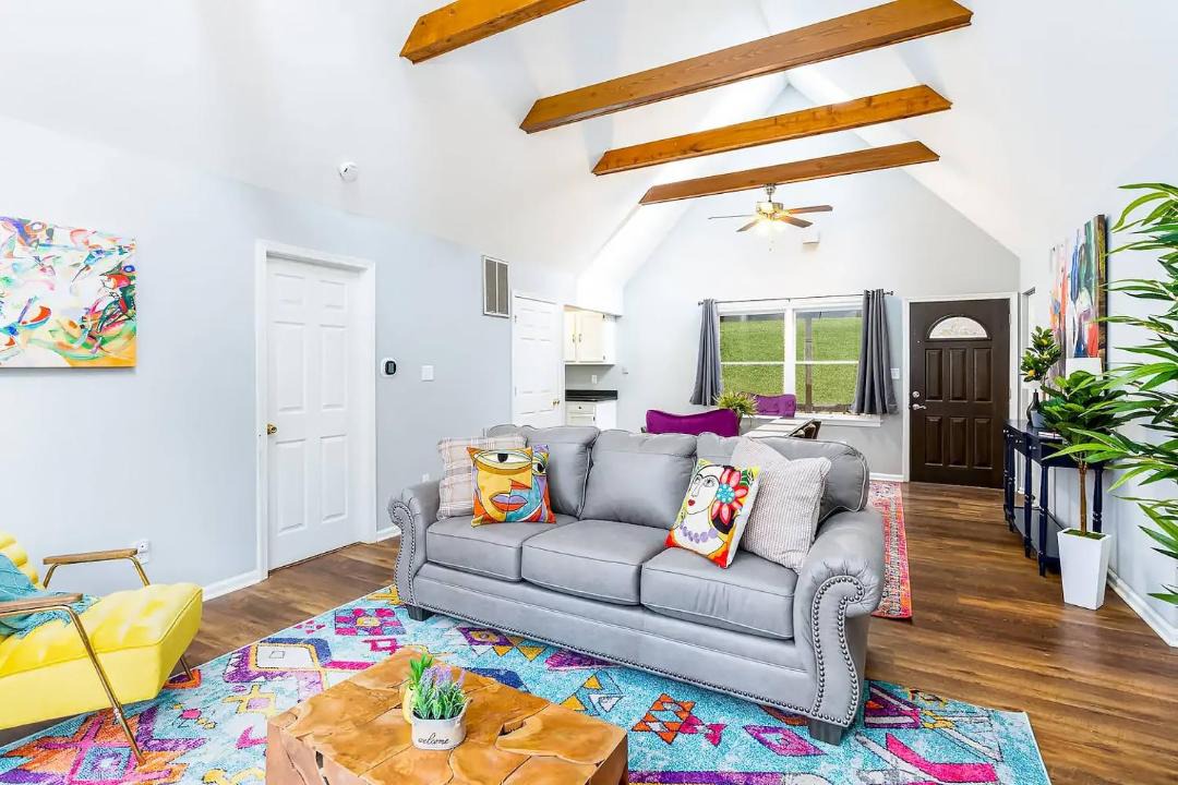 Photo of Livingroom in Kabletown