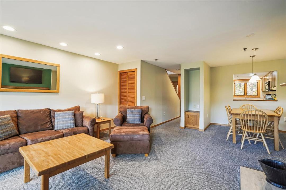 Photo of Livingroom in Central Vermont- Killington