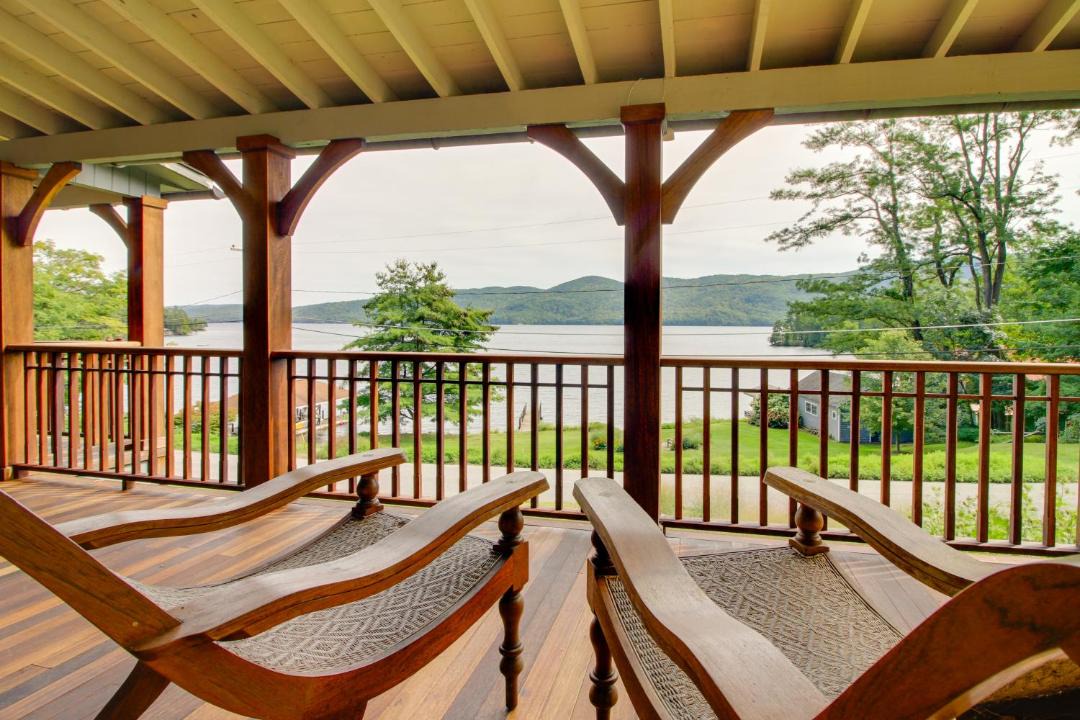 Photo of Patio Balcony in Silver Bay