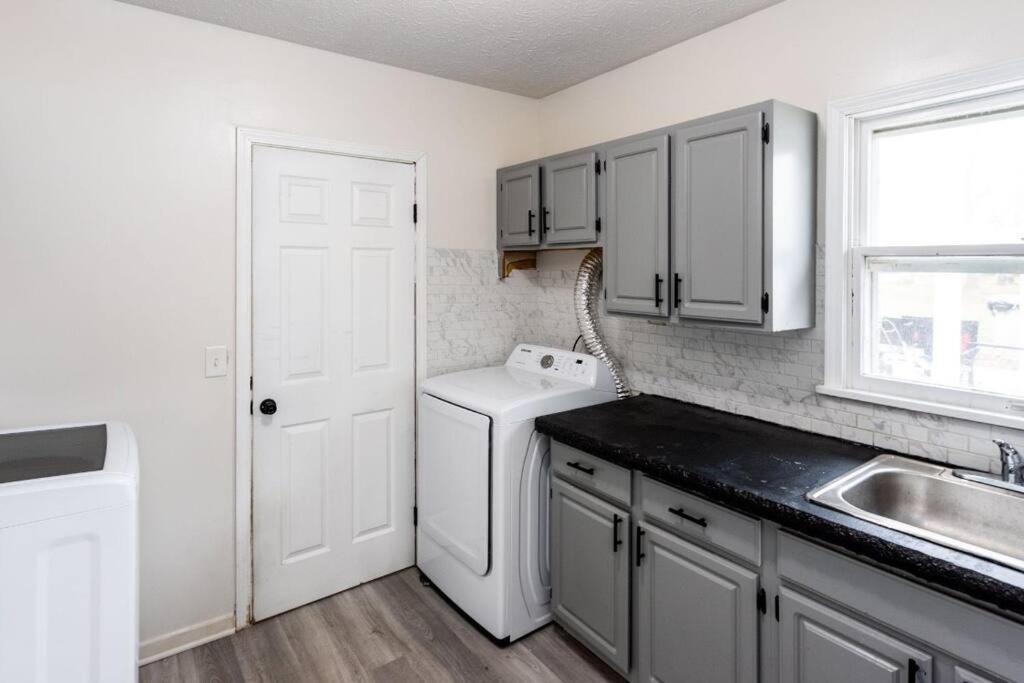 Photo of Kitchen in Gates-North Gates