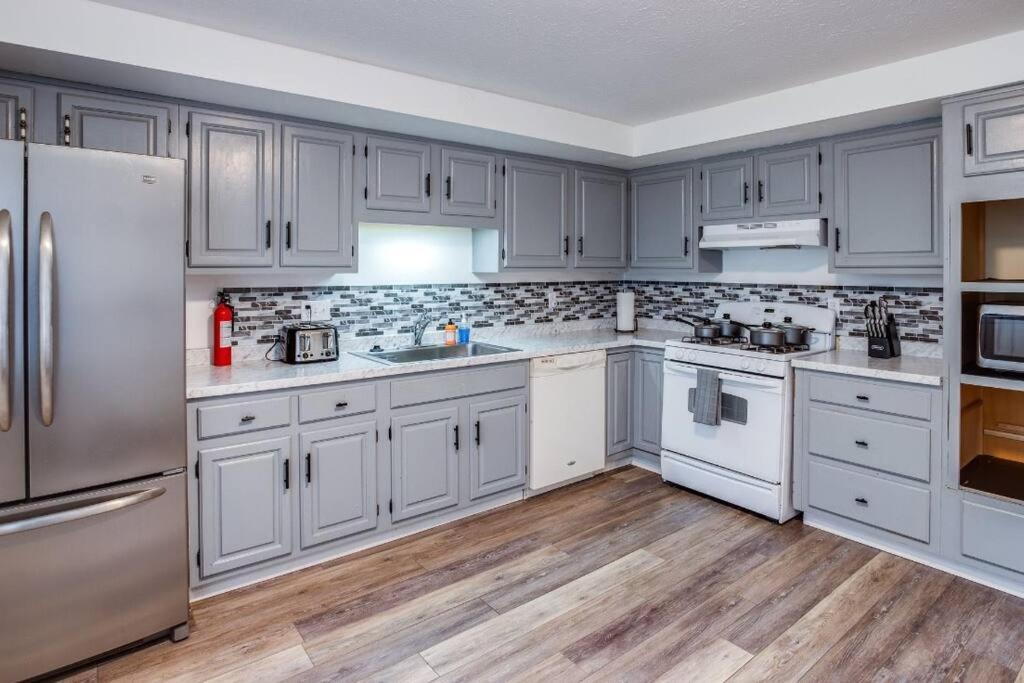Photo of Kitchen in Gates-North Gates