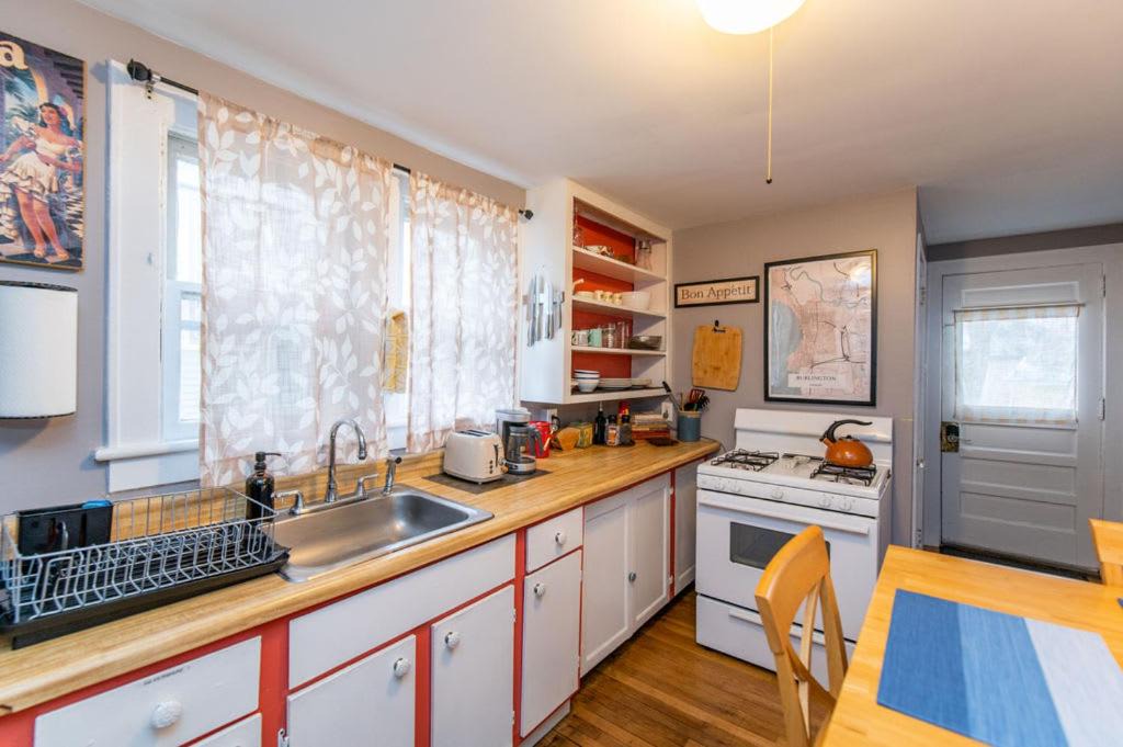 Photo of Kitchen in Old North End