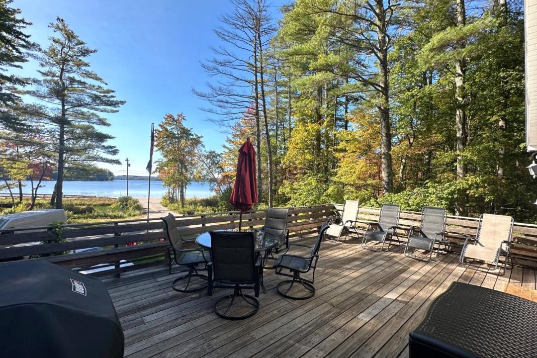 Photo of Patio Balcony in Center Tuftonboro
