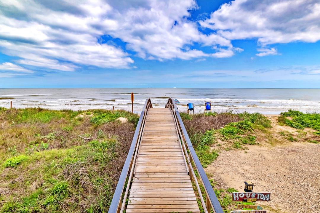 Photo of Others in Surfside Beach