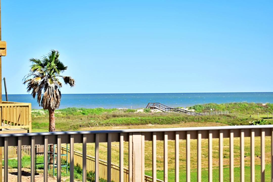Photo of Others in Surfside Beach