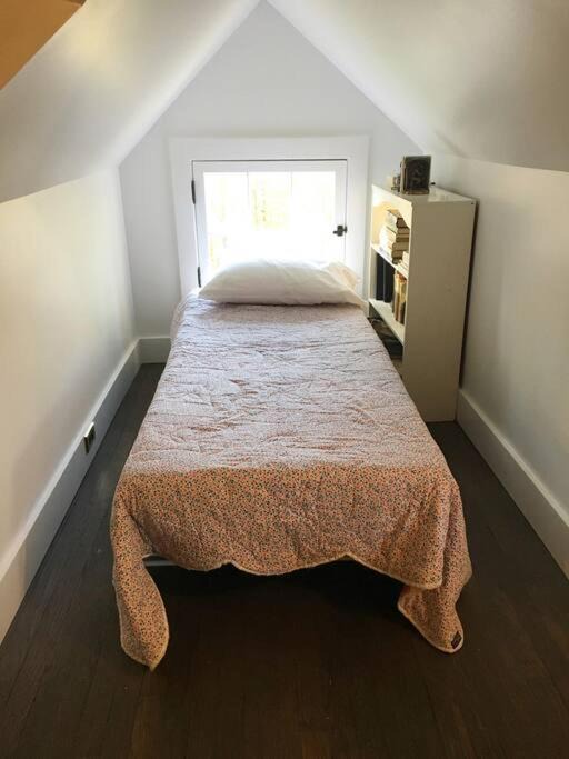 Photo of Bedroom in Charleston