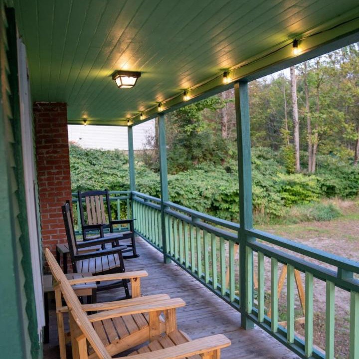 Photo of Patio Balcony in East Burke