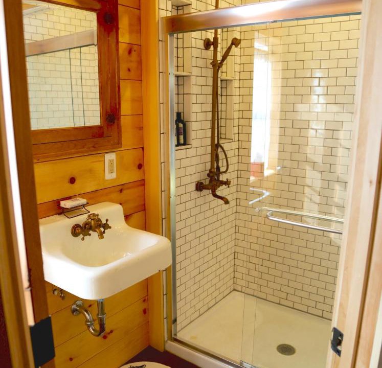 Photo of Bathroom in Red Hook