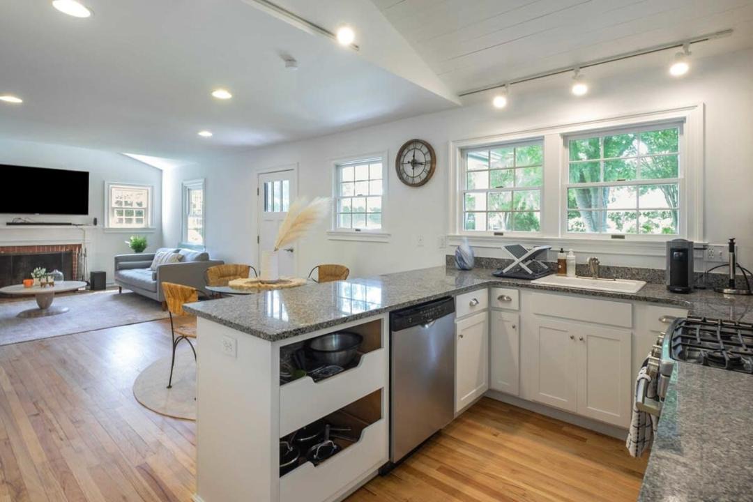 Photo of Kitchen in East Hampton North