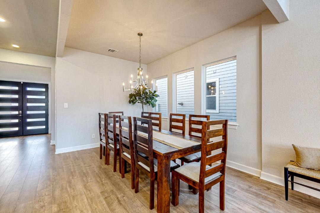 Photo of Livingroom in French Quarter