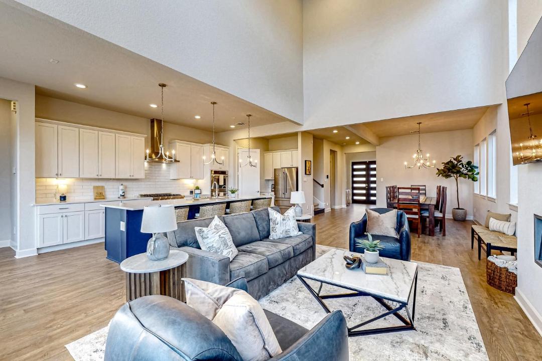 Photo of Livingroom in French Quarter