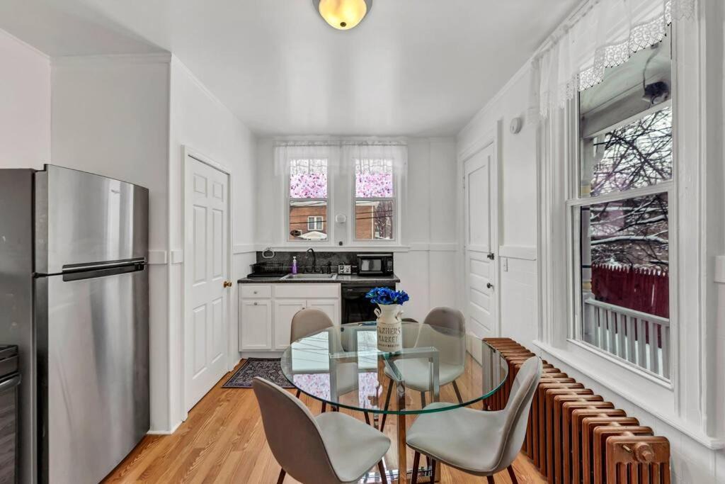 Photo of Livingroom in Buffalo
