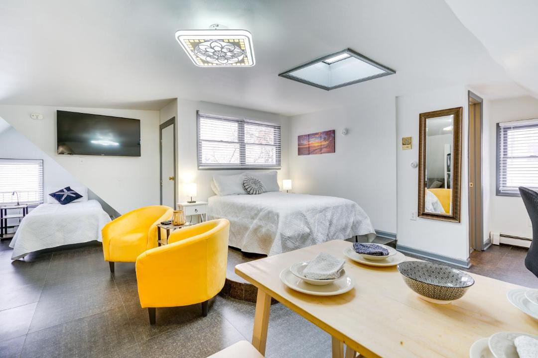 Photo of Livingroom in North End