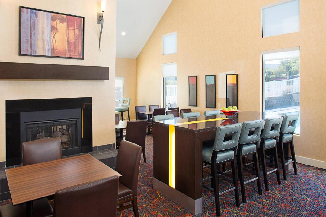 Photo of Livingroom in Binghamton