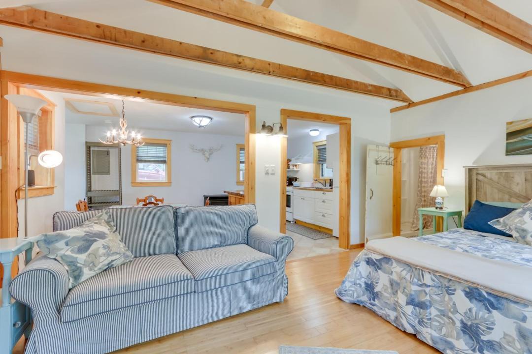 Photo of Bedroom in Otis