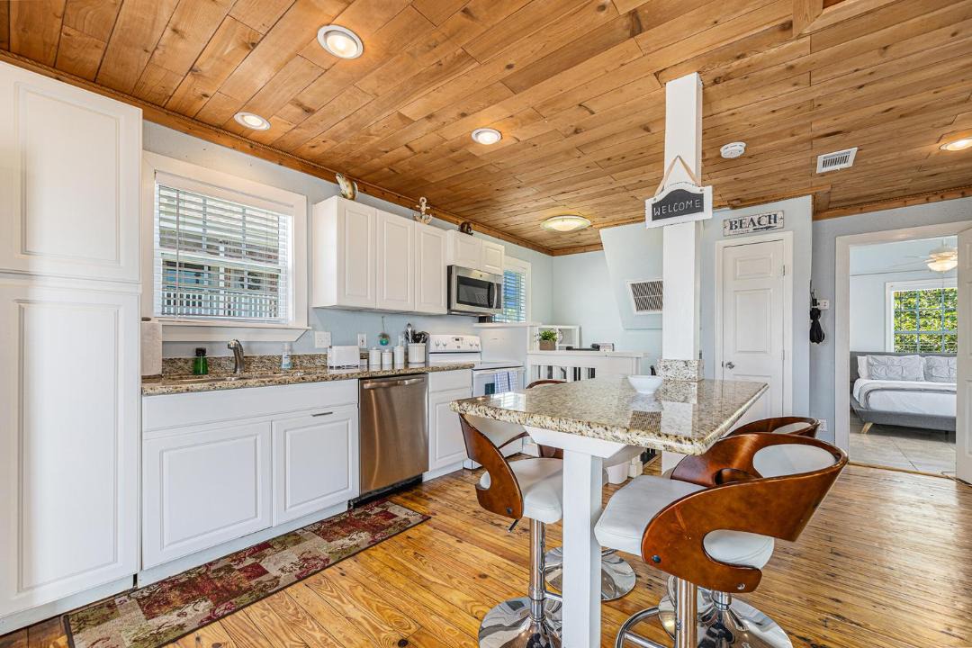 Photo of Kitchen in Pirates Beach