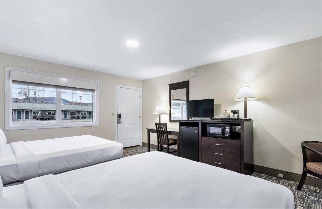 Photo of Bedroom in Upper Village