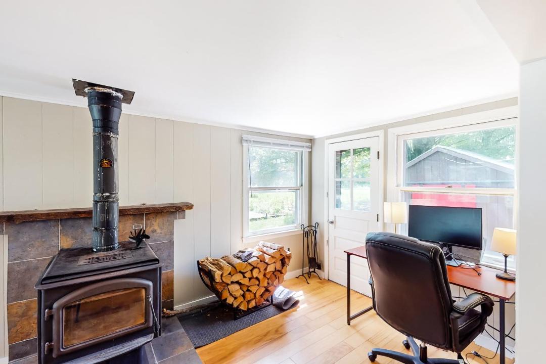 Photo of Livingroom in North Creek