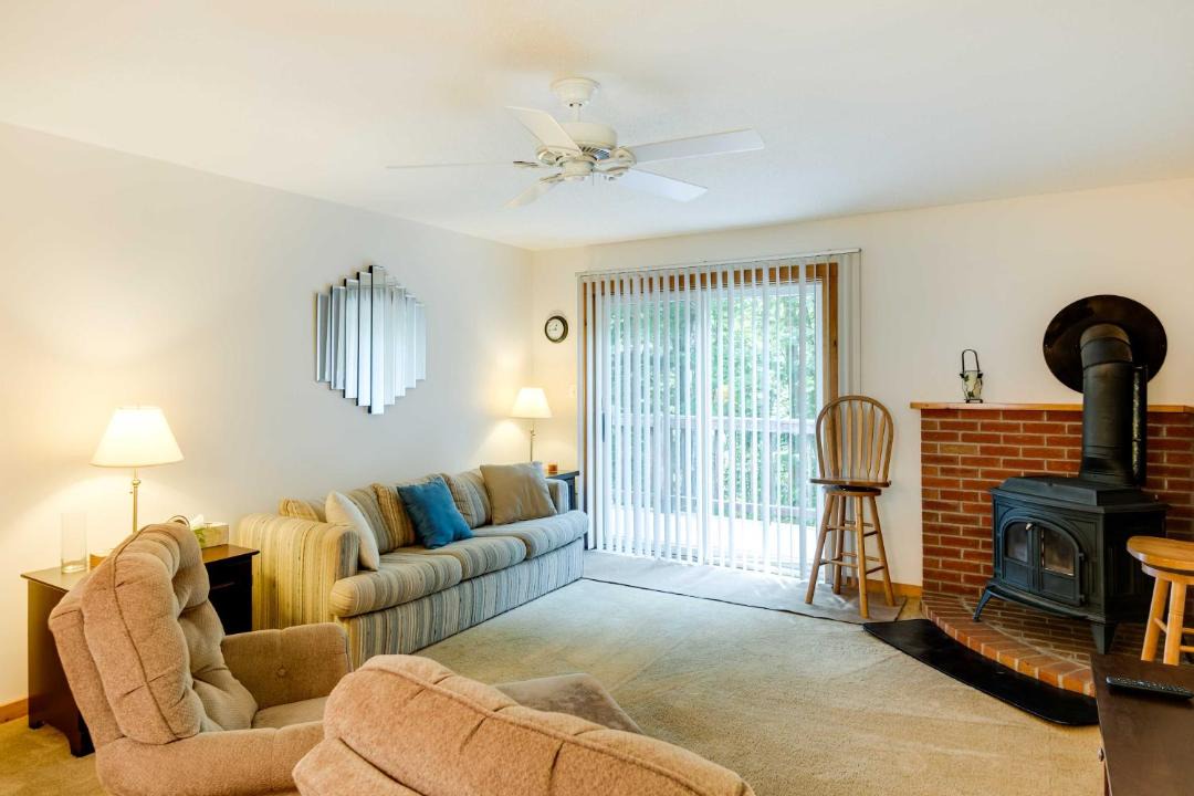Photo of Livingroom in Lincoln