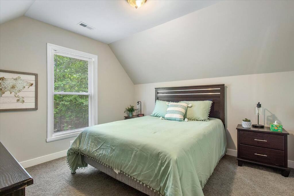 Photo of Bedroom in North Chesterfield
