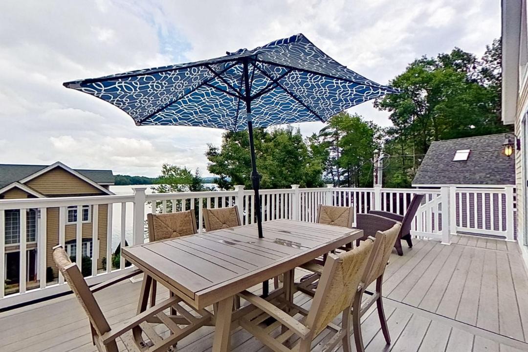 Photo of Patio Balcony in Moultonborough