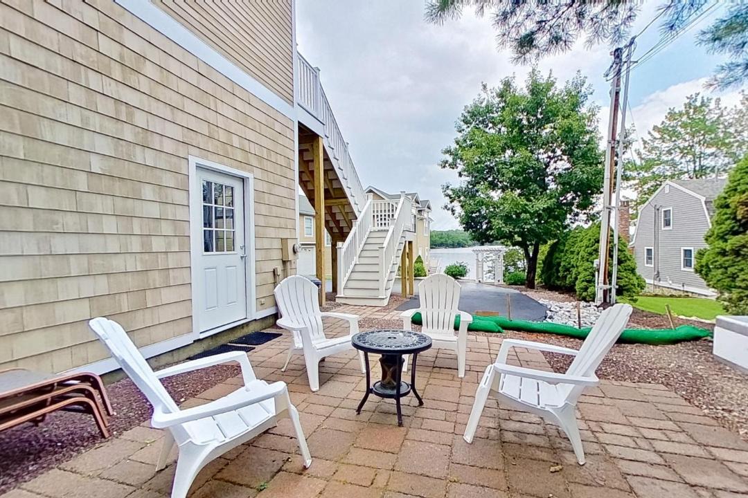 Photo of Patio Balcony in Moultonborough