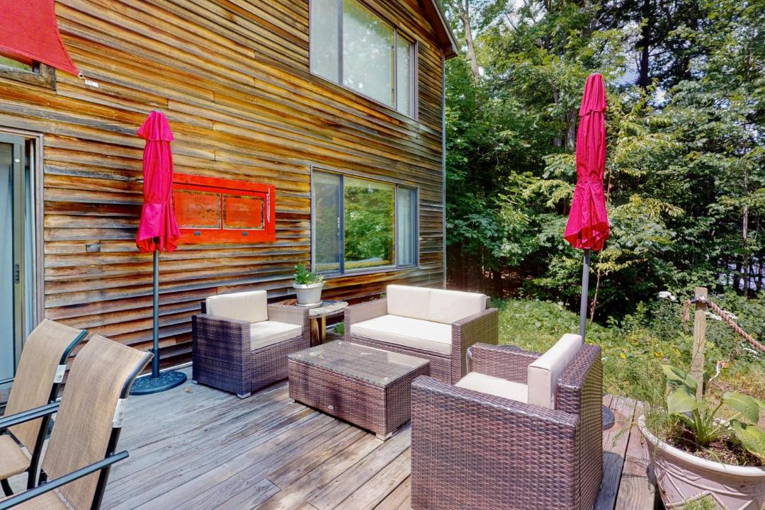 Photo of Patio Balcony in Weeks Mills