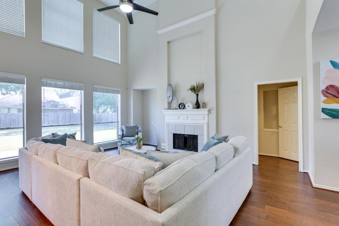 Photo of Livingroom in Sugar Land