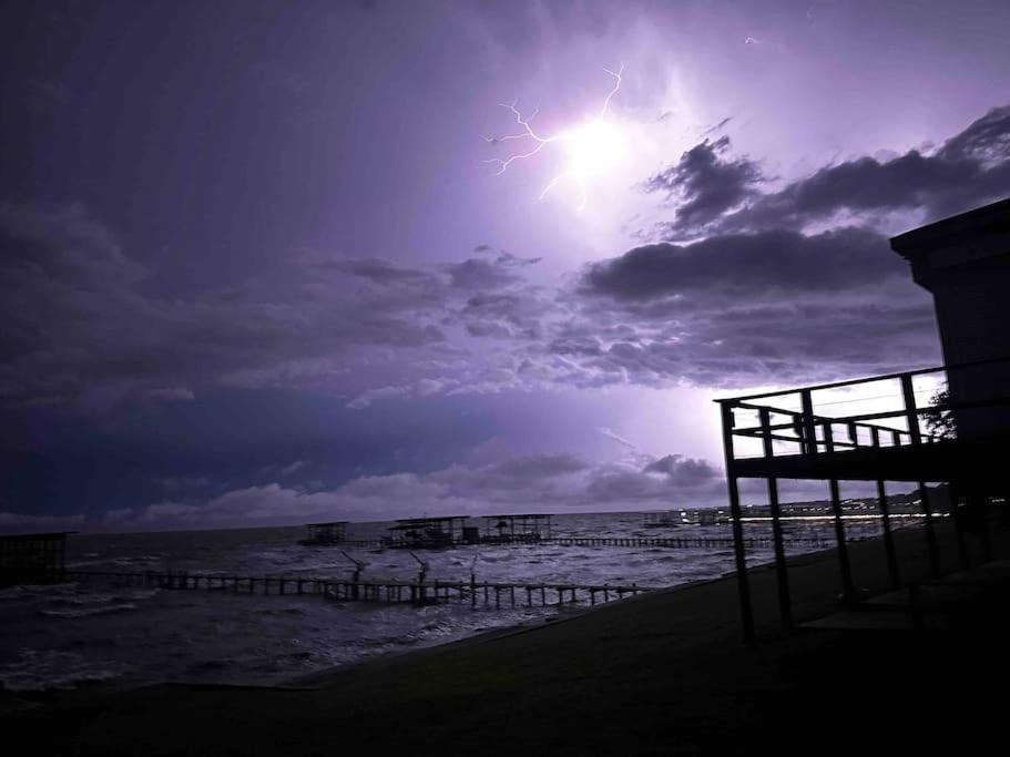 Photo of Others in Bacliff