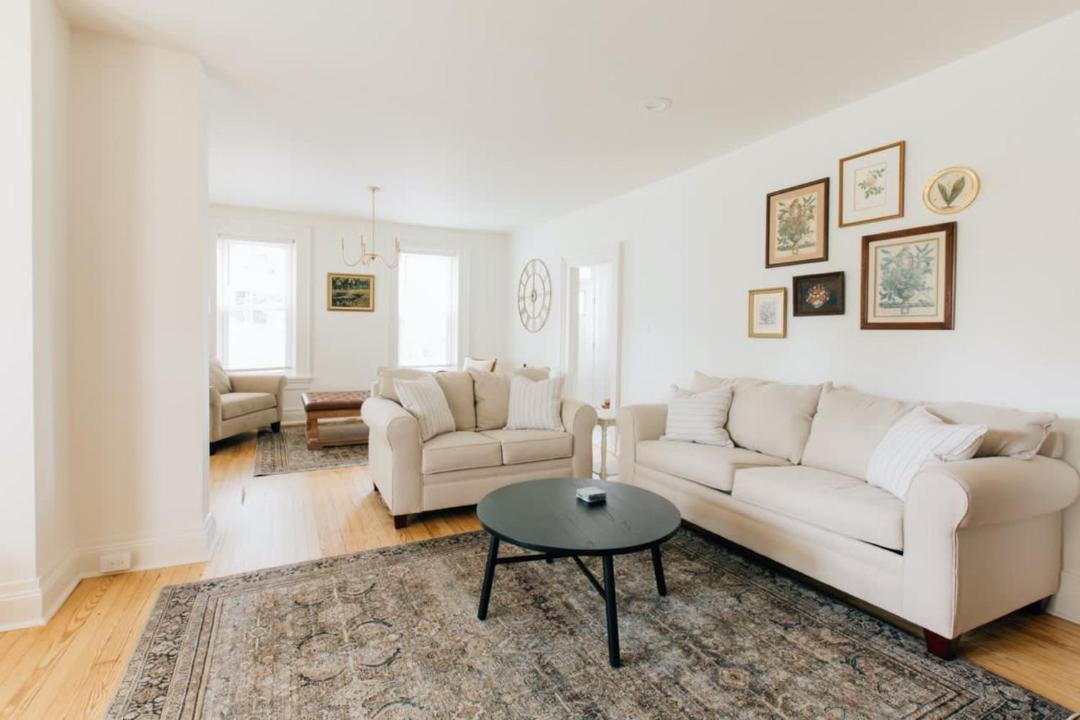 Photo of Livingroom in Mount Joy