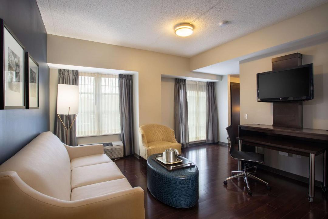 Photo of Livingroom in Williamsville