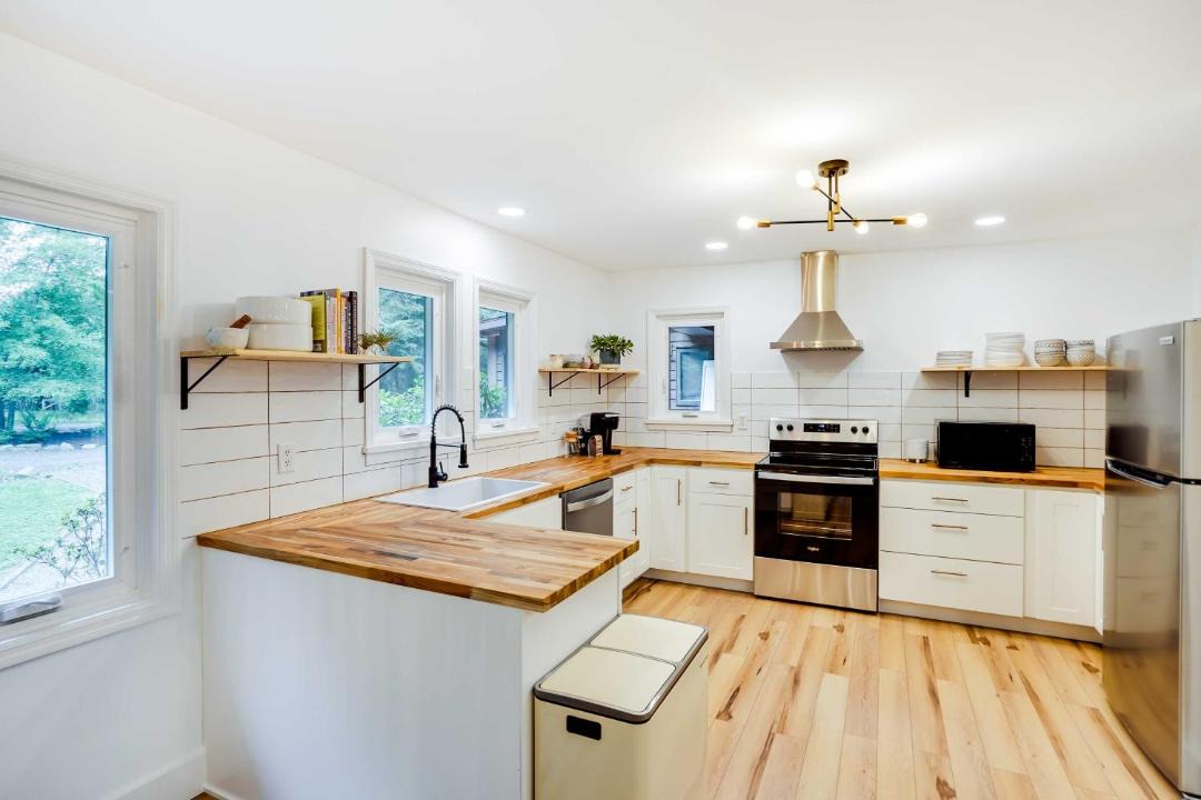 Photo of Kitchen in Saugerties