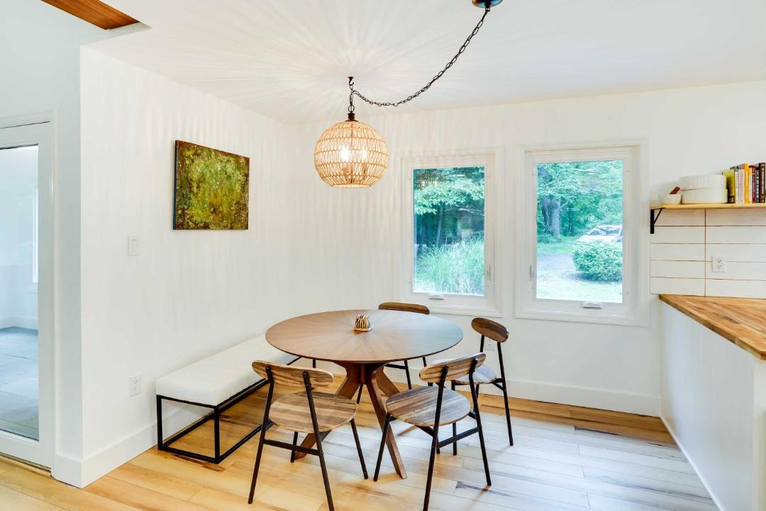 Photo of Livingroom in Saugerties