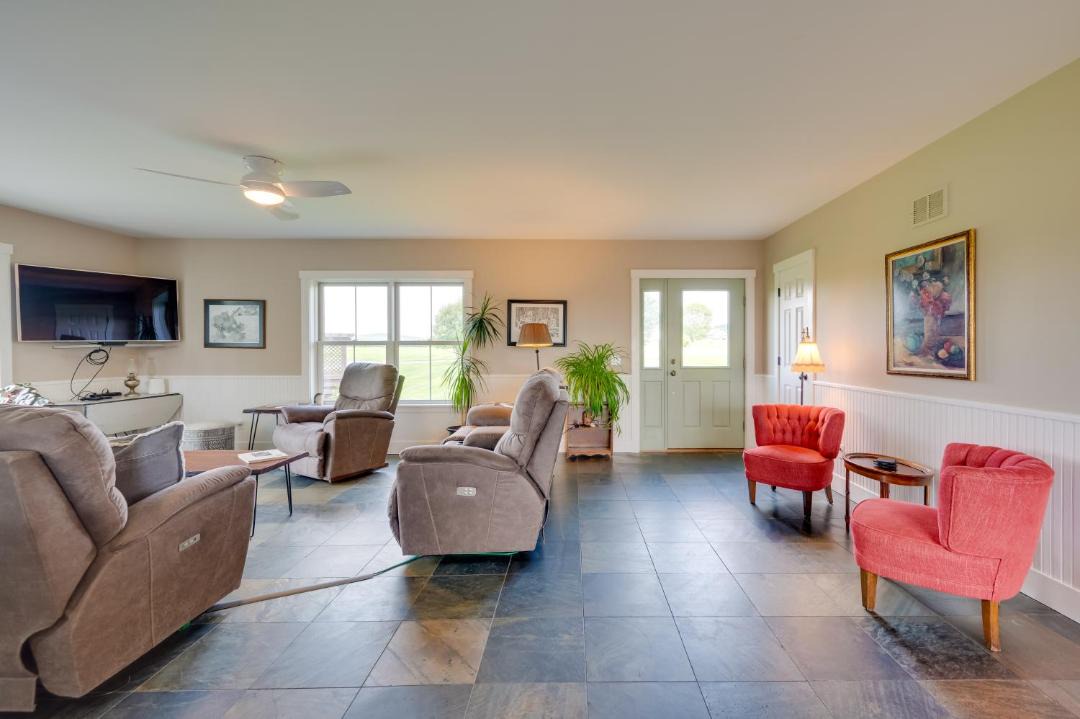 Photo of Livingroom in Hardwick