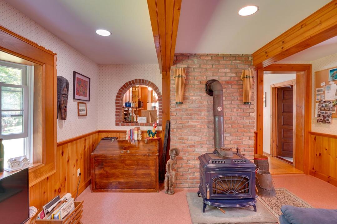 Photo of Livingroom in Hollowville