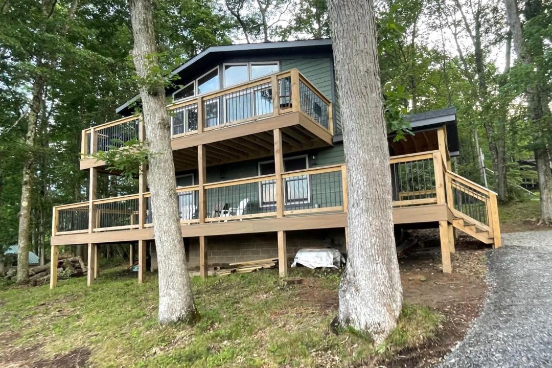 Photo of Buildings in Alpine Lake