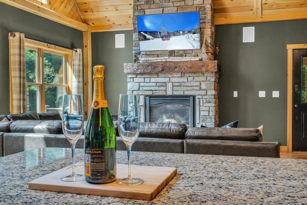 Photo of Livingroom in Bethel