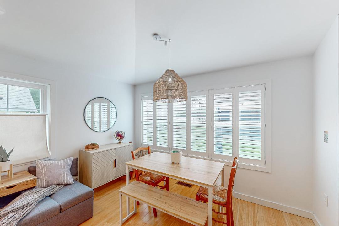 Photo of Livingroom in Meredith