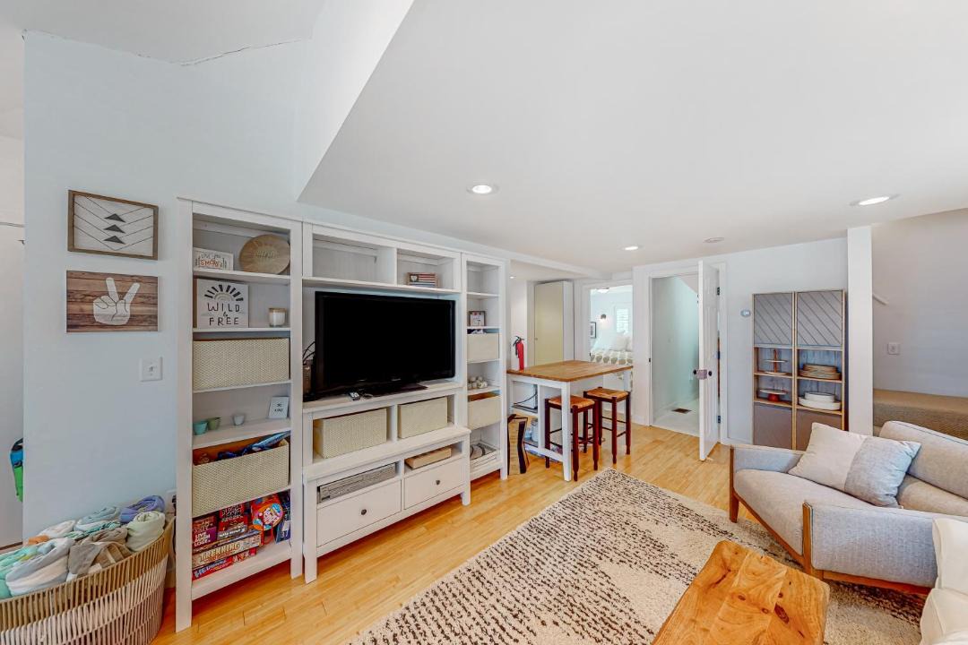 Photo of Livingroom in Meredith