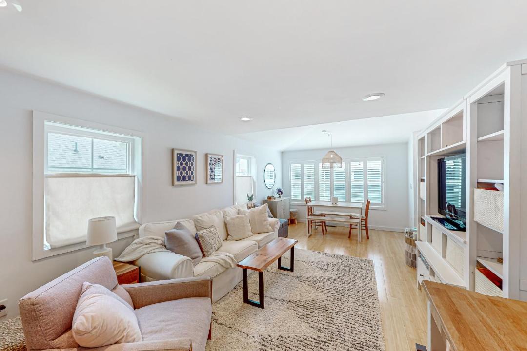 Photo of Livingroom in Meredith