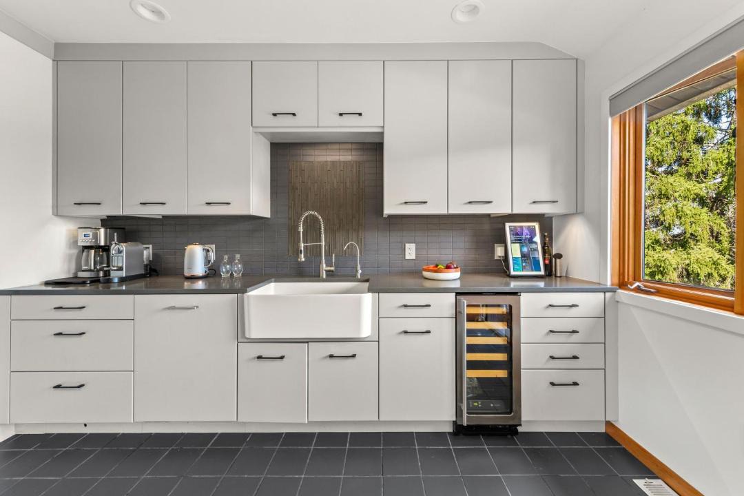 Photo of Kitchen in Hollowville