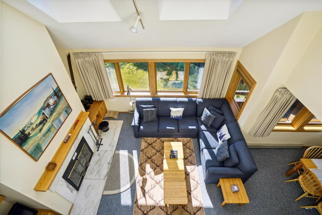 Photo of Livingroom in Central Vermont- Killington