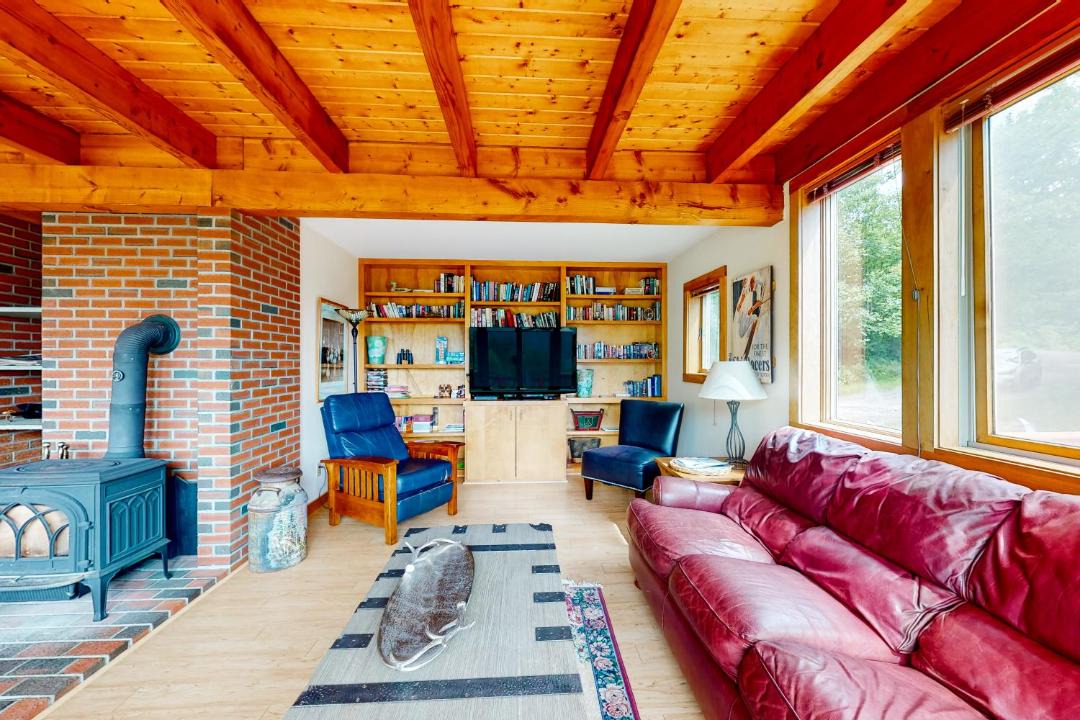 Photo of Livingroom in Warren