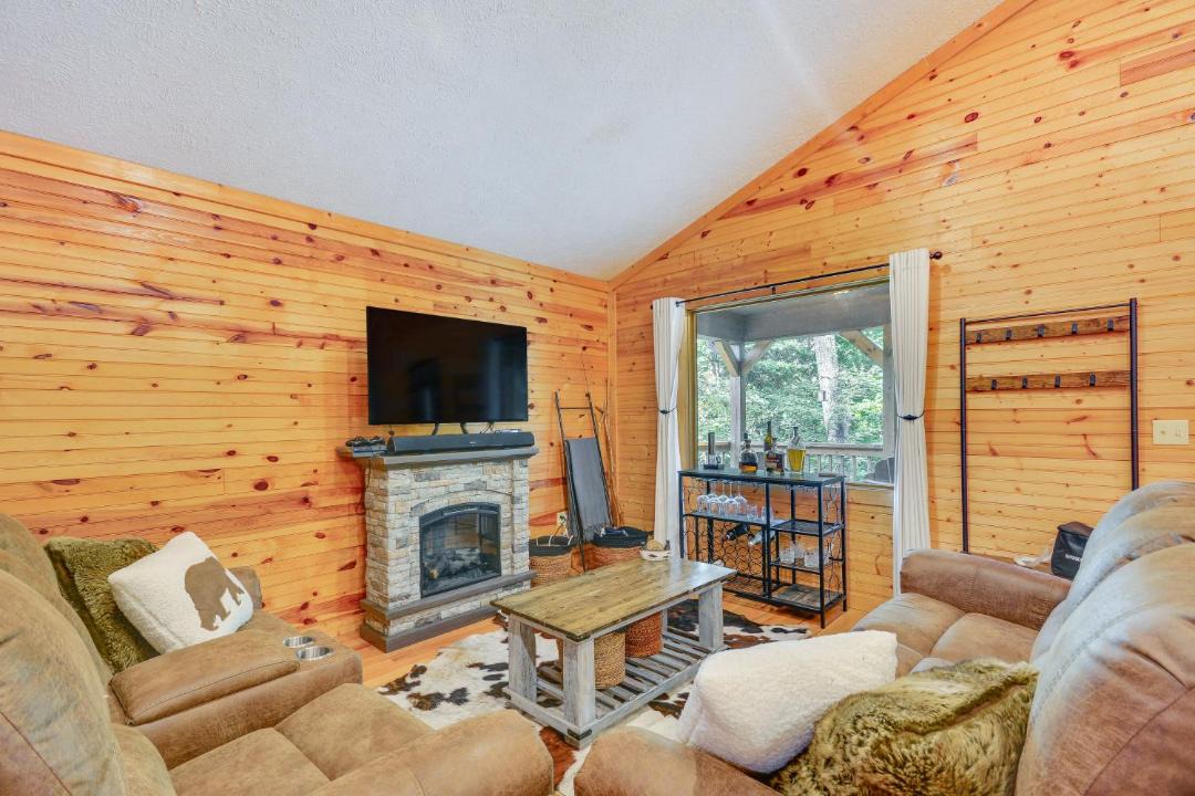 Photo of Livingroom in Woodlawn