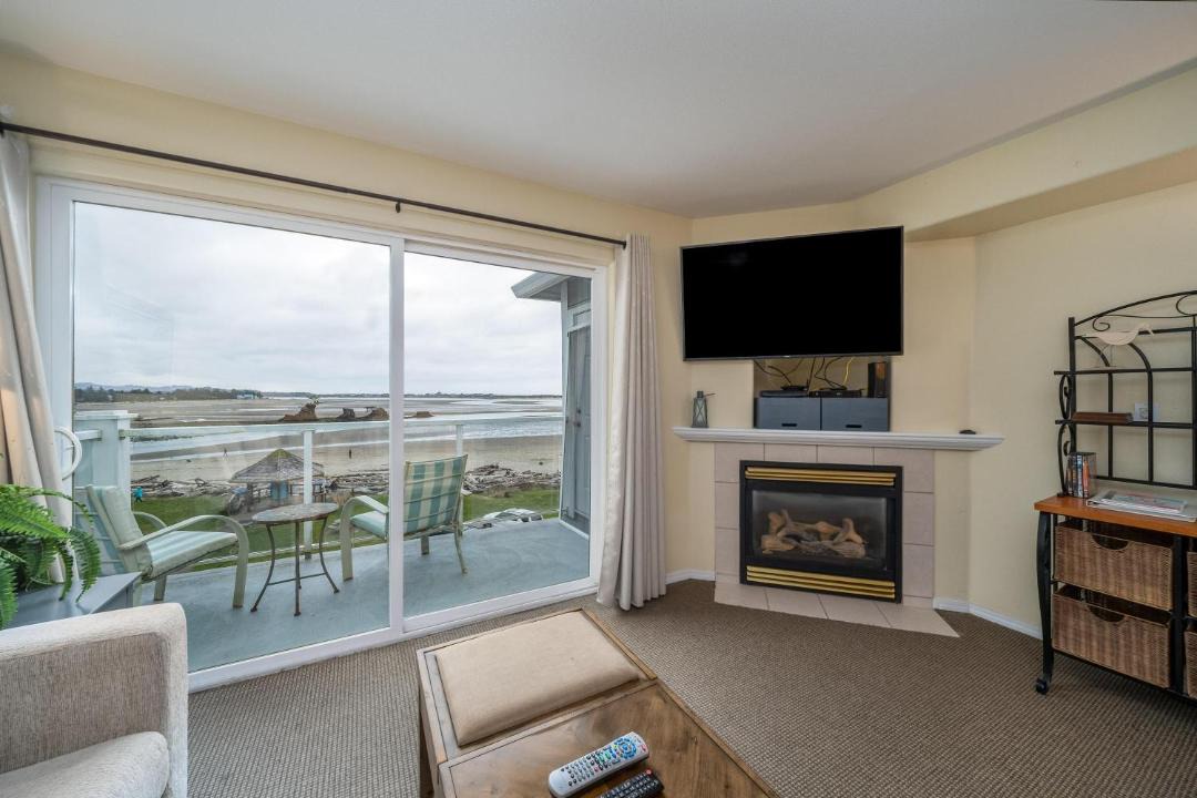 Photo of Livingroom in Lincoln City