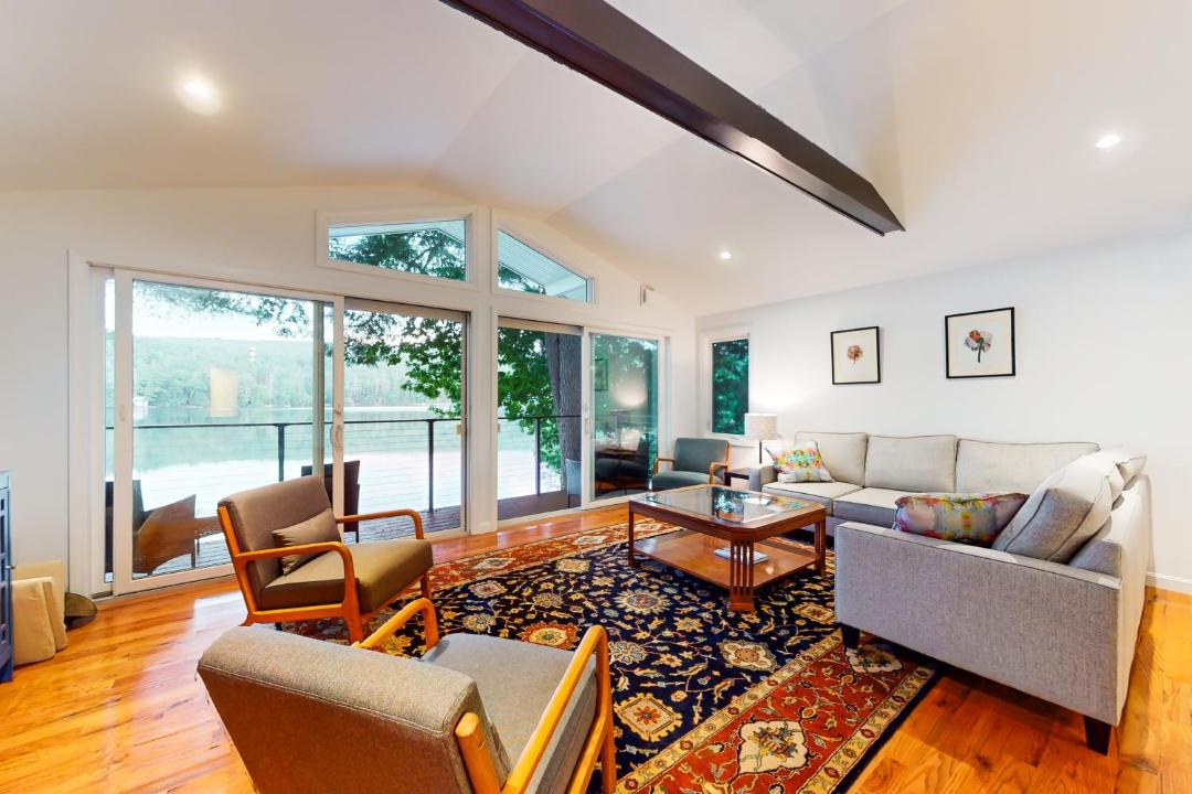 Photo of Livingroom in Ludlow