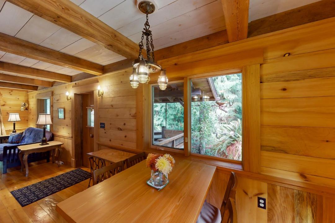 Photo of Livingroom in Clinton
