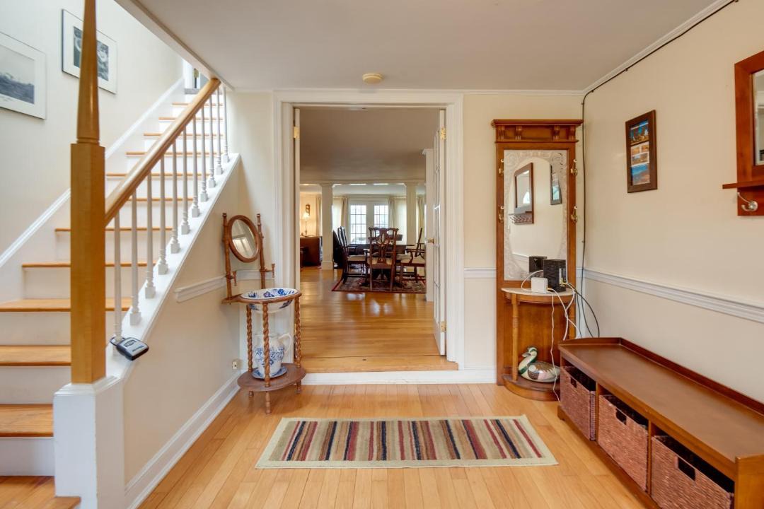 Photo of Livingroom in Bridgewater